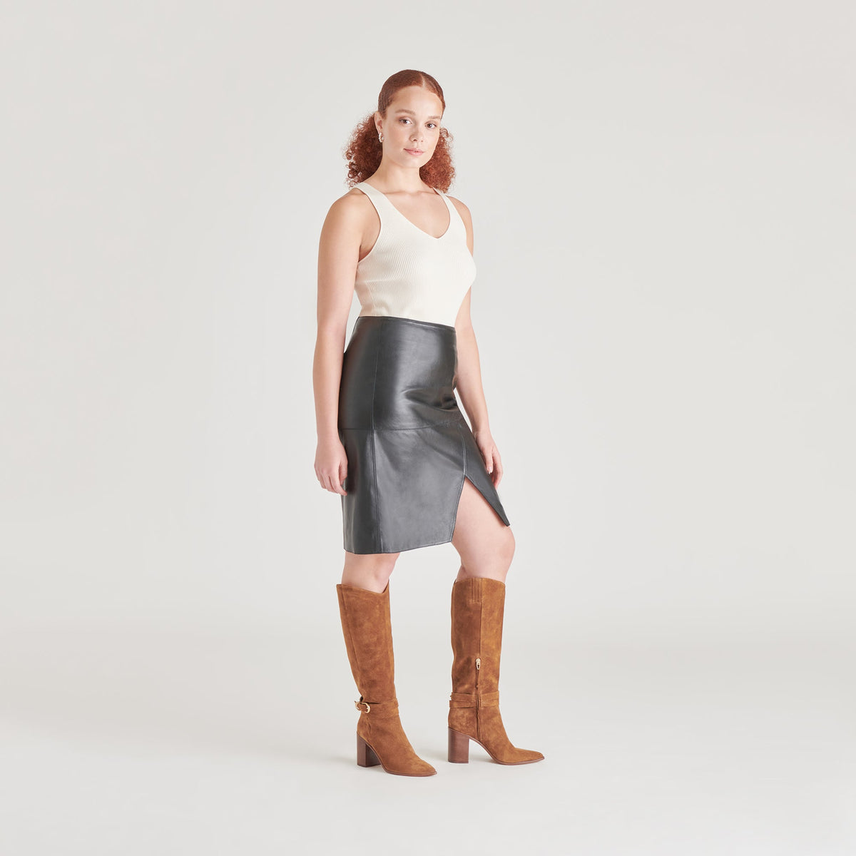 TYRONE BOOTS BROWN SUEDE - Dolce Vita