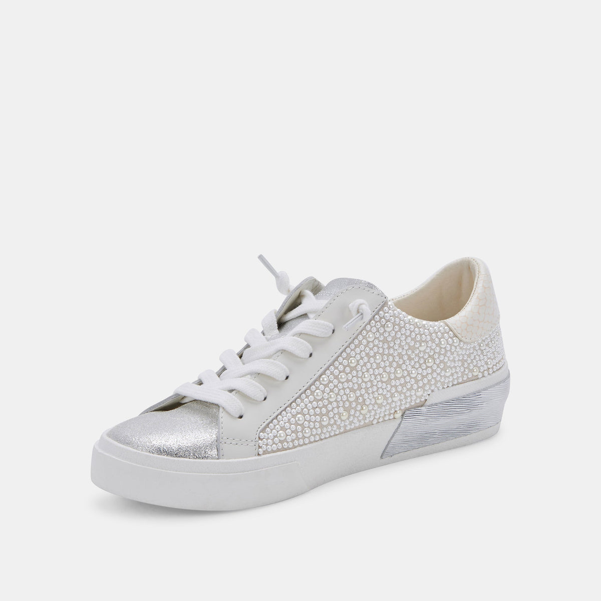 Zina Pearl Sneakers Vanilla Pearls - Dolce Vita