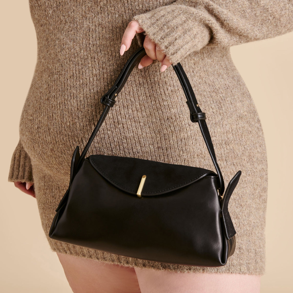 Devyn Black Leather Shoulder Bag - Dolce Vita
