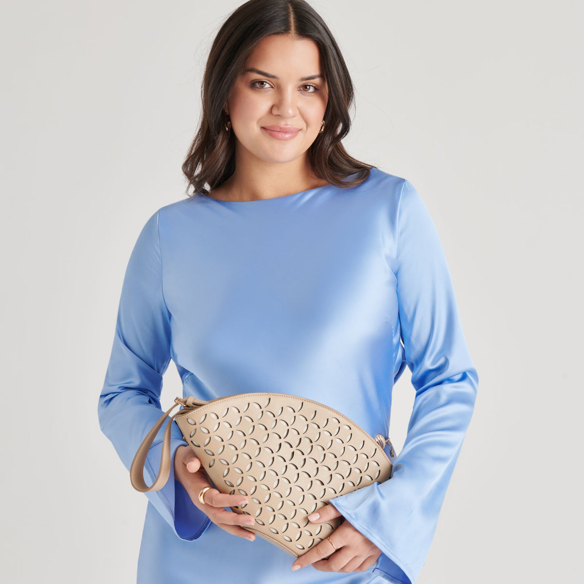 ISOLDE CLUTCH BEIGE STELLA - Dolce Vita