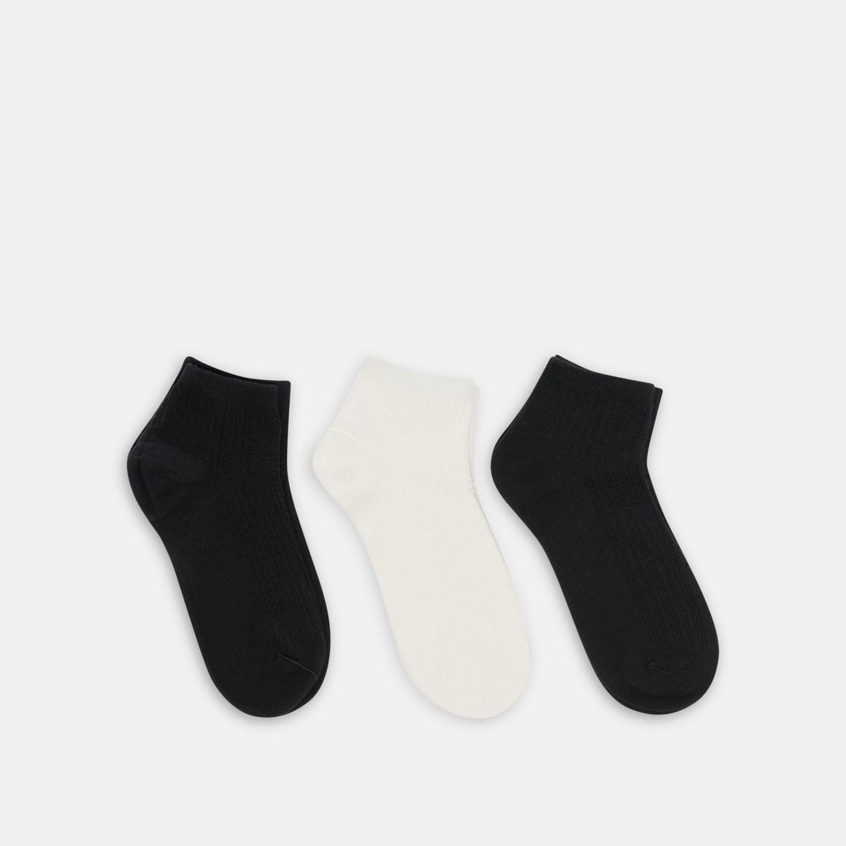 3 Pack Cable Anklet Black White Socks - Dolce Vita